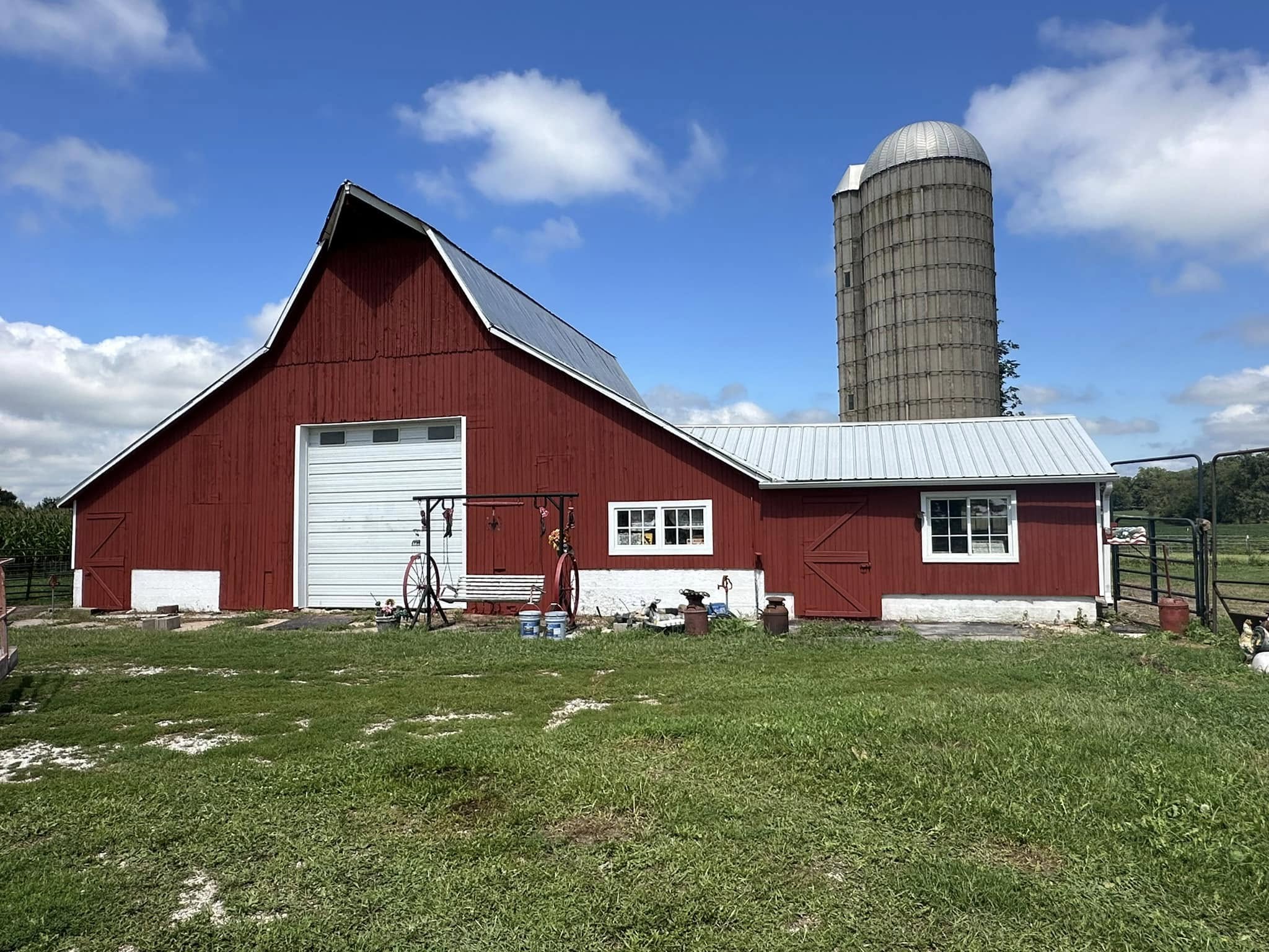 Barn after painting, fresh and bright finish.